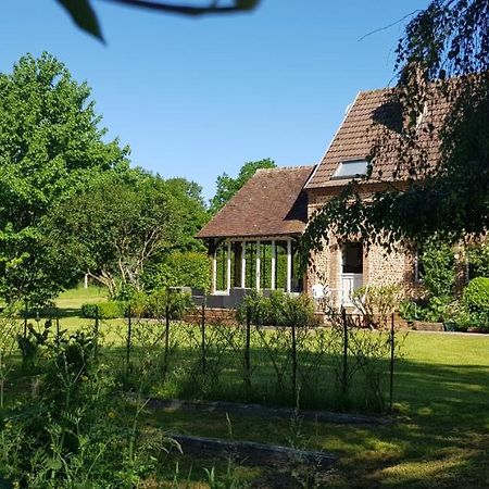 Hotel La Maison D'Amis Du Moulin La Chapelle-Viel Exteriér fotografie